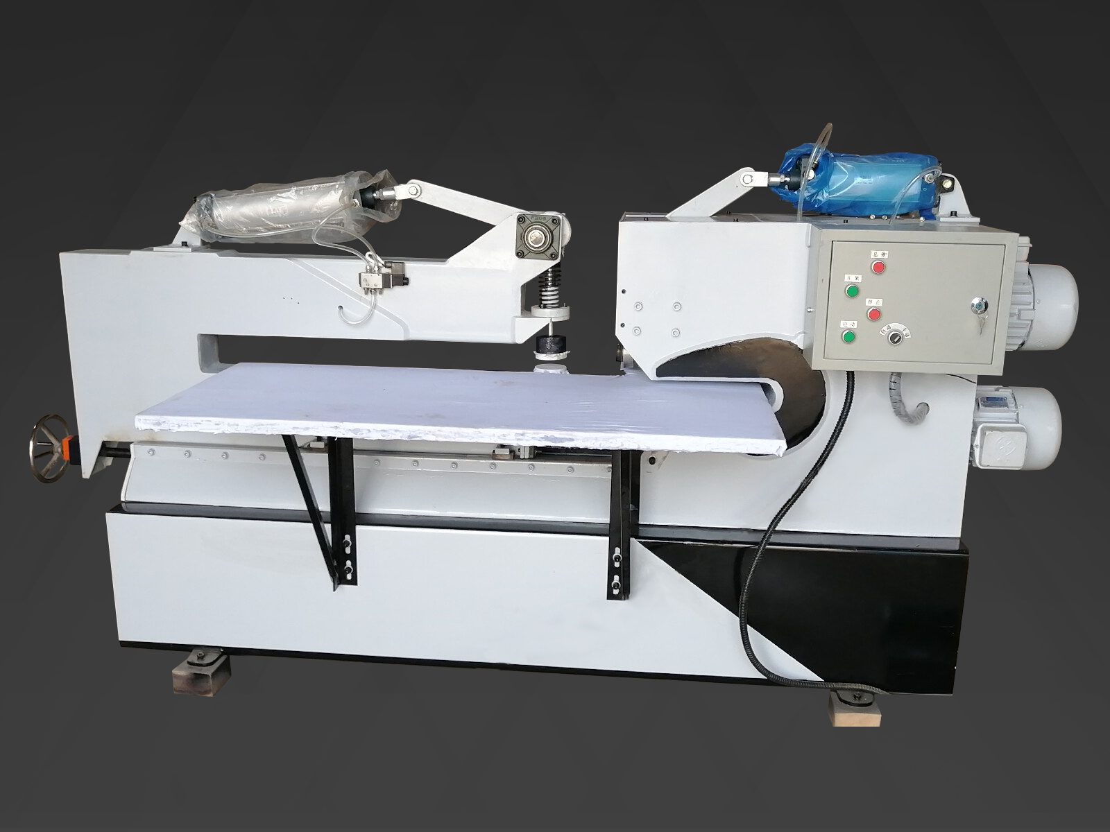 你知道剪圓機(jī)的幾個(gè)特點(diǎn)呢？